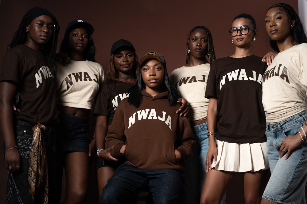 Hoodie NWAJA — Espresso